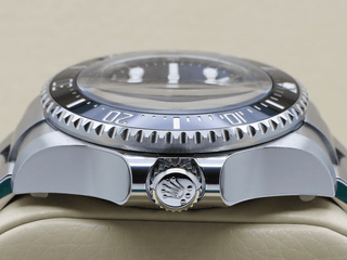 GENTS ROLEX DEEPSEA SEA-DWELLER D-BLUE 126660 JAMES CAMERON STAINLESS STEEL WARRANTY STICKERS 2022 B&P