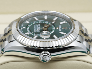 GENTS ROLEX SKY-DWELLER 42mm 336934 STAINLESS STEEL MINT GREEN DIAL NEW MODEL UNWORN 2025 UK B&P