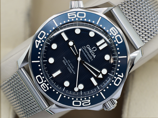 GENTS OMEGA SEAMASTER JAMES BOND 60TH ANNIVERSARY EDITION 42mm 300m STAINLESS STEEL BLUE DIAL UNWORN STICKERS 2023 UK B&P