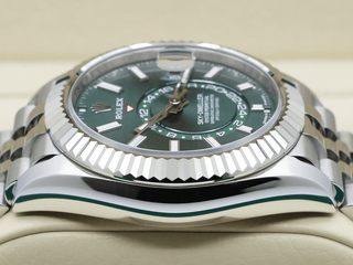 GENTS ROLEX SKY-DWELLER 42mm 336934 STAINLESS STEEL MINT GREEN DIAL NEW MODEL UNWORN 2025 UK B&P