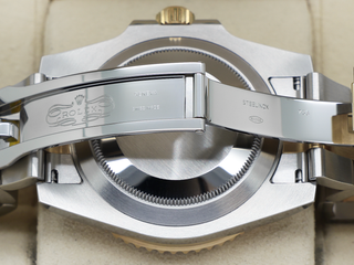 GENTS ROLEX SUBMARINER DATE 40mm 116613LB 18ct YELLOW GOLD WARRANTY 2019 UK B&P