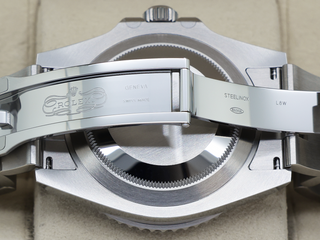 GENTS ROLEX SUBMARINER NON DATE 41mm 124060 STAINLESS STEEL WARRANTY 2025 UK B&P