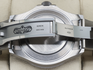 GENTS ROLEX YACHT-MASTER 42MM 226627 TITANIUM OYSTER BRACELET MATT BLACK DIAL UNWORN STICKERS 2025 UK B&P
