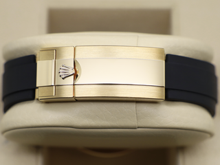 GENTS ROLEX YACHT-MASTER 42mm 226658 18ct YELLOW GOLD OYSTERFLEX STICKERS WARRANTY 2024 UK B&P