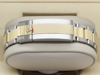 GENTS ROLEX SUBMARINER DATE 40mm 116613LB 18ct YELLOW GOLD WARRANTY 2019 UK B&P