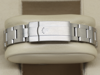 LADIES ROLEX OYSTER PERPETUAL 31mm 277200 STAINLESS STEEL LAVENDER DIAL UNWORN 2026 UK B&P