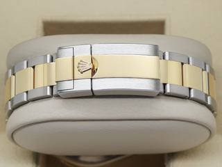 GENTS ROLEX DAYTONA 18ct GOLD/STEEL 116523 WHITE ARABIC RACING DIAL WARRANTY 2015 B&P