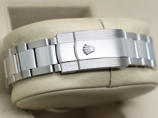 GENTS ROLEX MILGAUSS 40mm 116400GV STAINLESS STEEL Z-BLUE DIAL WARRANTY 2022 UK B&P