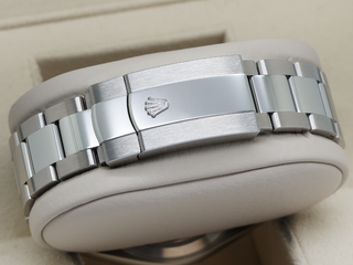 GENTS ROLEX SKY-DWELLER 42mm 336934 STAINLESS STEEL WHITE DIAL UNWORN 2026 UK B&P