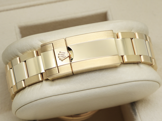 GENTS ROLEX DAYTONA 18ct YELLOW GOLD JOHN MAYER 2.0 126508 GREEN DIAL UNWORN STICKERS 2026 UK B&P