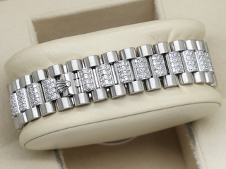 ROLEX DAY-DATE 36mm PLATINUM 118346 FACTORY DIAMOND PAVE DIAL / FACTORY SET DIAMOND BEZEL & BRACELET WARRANTY 2008 UK B&P