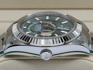GENTS ROLEX SKY-DWELLER 42mm 336934 STAINLESS STEEL MINT GREEN DIAL UNWORN STICKERS 2025 UK B&P