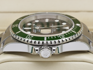 GENTS ROLEX SUBMARINER DATE 40mm KERMIT 16610LV STAINLESS STEEL WARRANTY 2010 UK B&P