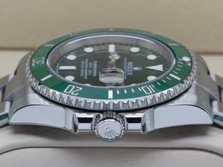 GENTS ROLEX SUBMARINER DATE HULK 40mm 116610LV STAINLESS STEEL WARRANTY 2015 UK B&P