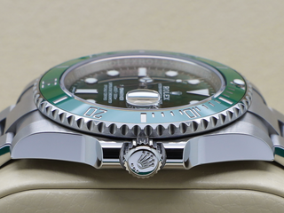 GENTS ROLEX SUBMARINER DATE HULK 40mm 116610LV STAINLESS STEEL WARRANTY 2019 UK B&P