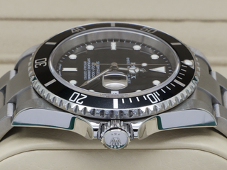 GENTS ROLEX SUBMARINER DATE 40mm 16610 STEEL UNPOLISHED WARRANTY 2006 UK B&P