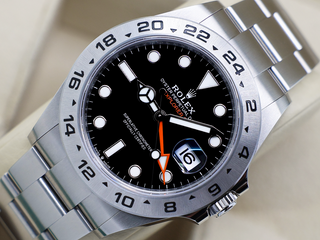 GENTS ROLEX EXPLORER II 42mm 226570 STAINLESS STEEL BLACK DIAL WARRANTY 2025 UK B&P