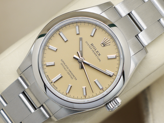 LADIES ROLEX OYSTER PERPETUAL 31mm 277200 STAINLESS STEEL BEIGE DIAL UNWORN 2026 UK B&P