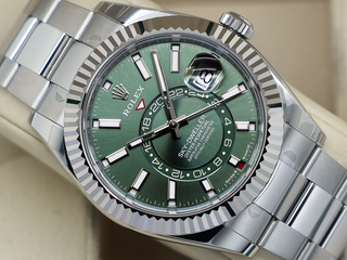 GENTS ROLEX SKY-DWELLER 42mm 336934 STAINLESS STEEL MINT GREEN DIAL UNWORN STICKERS 2025 UK B&P