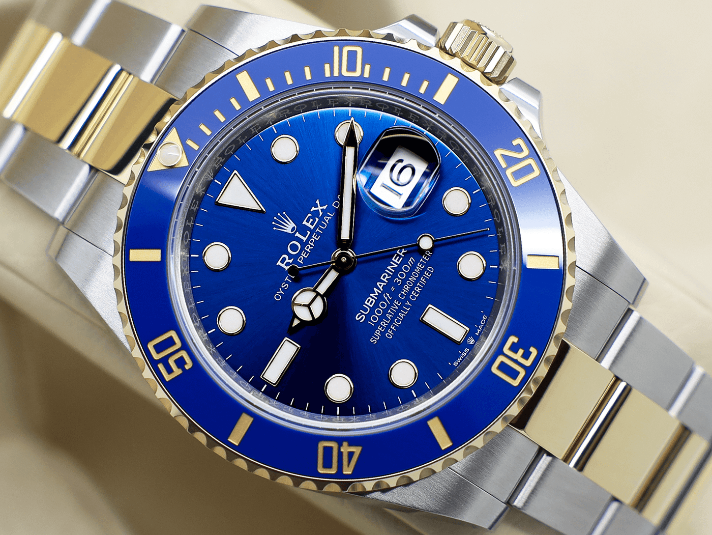 GENTS ROLEX GENTS ROLEX SUBMARINER DATE 41mm 126613LB 18ct YELLOW GOLD/STEEL BLUE DIAL WARRANTY 2024 UK B&P
