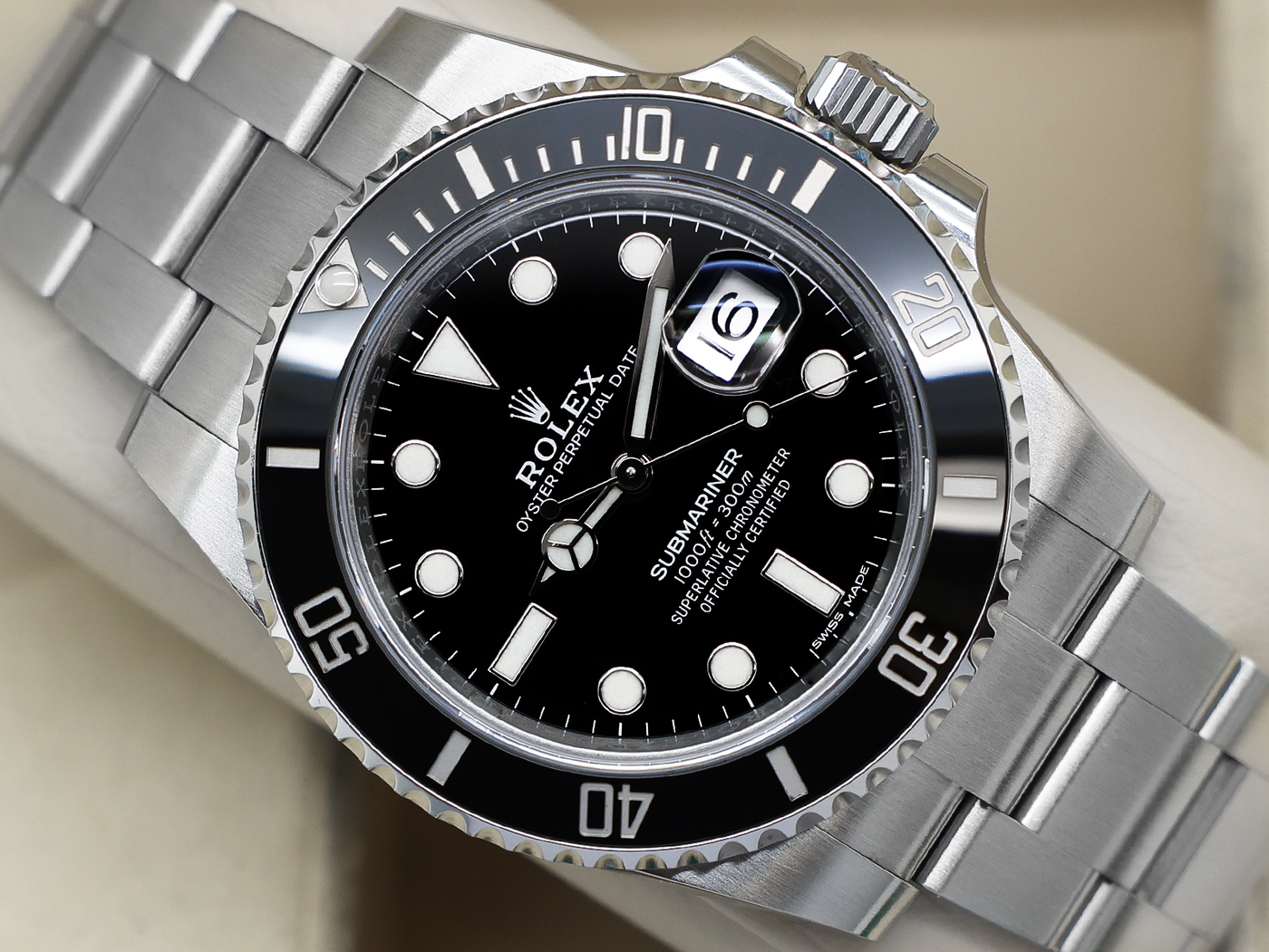 GENTS ROLEX GENTS ROLEX SUBMARINER DATE 40mm 116610LN STAINLESS STEEL WARRANTY 2016 UK B&P