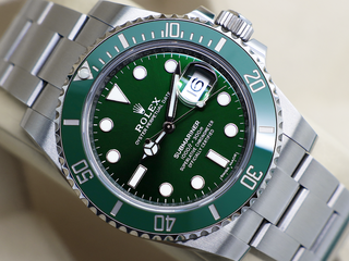 GENTS ROLEX SUBMARINER DATE HULK 40mm 116610LV STAINLESS STEEL WARRANTY 2019 UK B&P