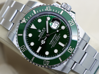 GENTS ROLEX SUBMARINER DATE HULK 40mm 116610LV STAINLESS STEEL UNWORN FULL STICKERS 2019 B&P