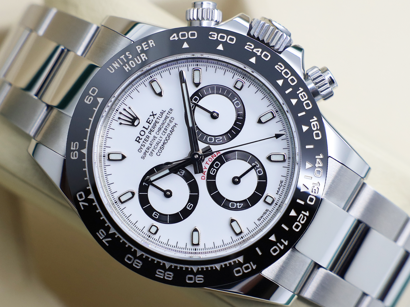 GENTS ROLEX GENTS ROLEX DAYTONA PANDA 116500LN STAINLESS STEEL WHITE DIAL UNWORN 2022 UK B&P