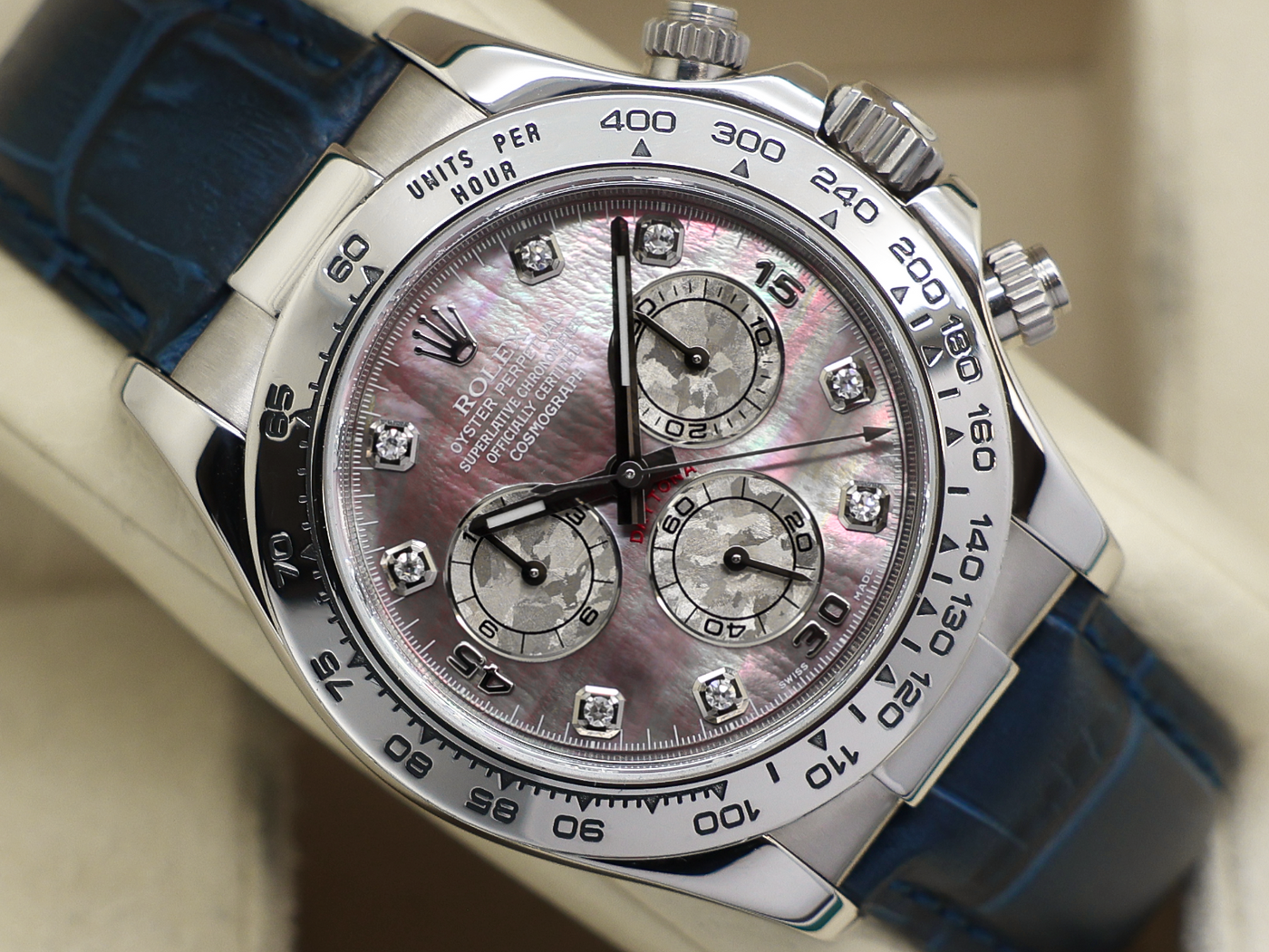 GENTS ROLEX GENTS ROLEX DAYTONA 18ct WHITE GOLD MOTHER OF PEARL TAHITIAN DIAMOND DOT DIAL 116519 WARRANTY 2009 B&P