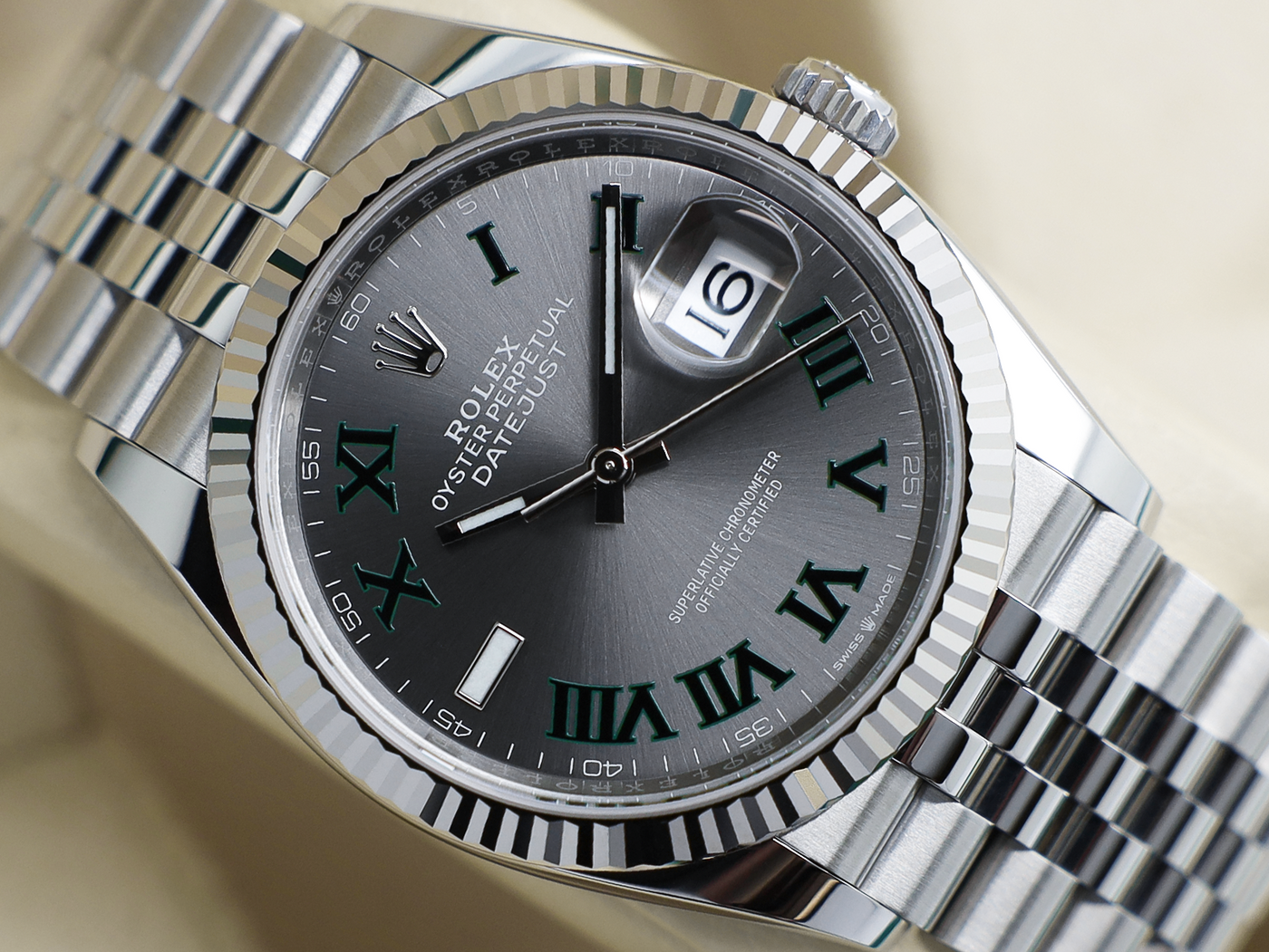 GENTS ROLEX GENTS ROLEX DATEJUST 36mm 126234 STAINLESS STEEL WIMBLEDON DIAL WARRANTY 2021 UK B&P