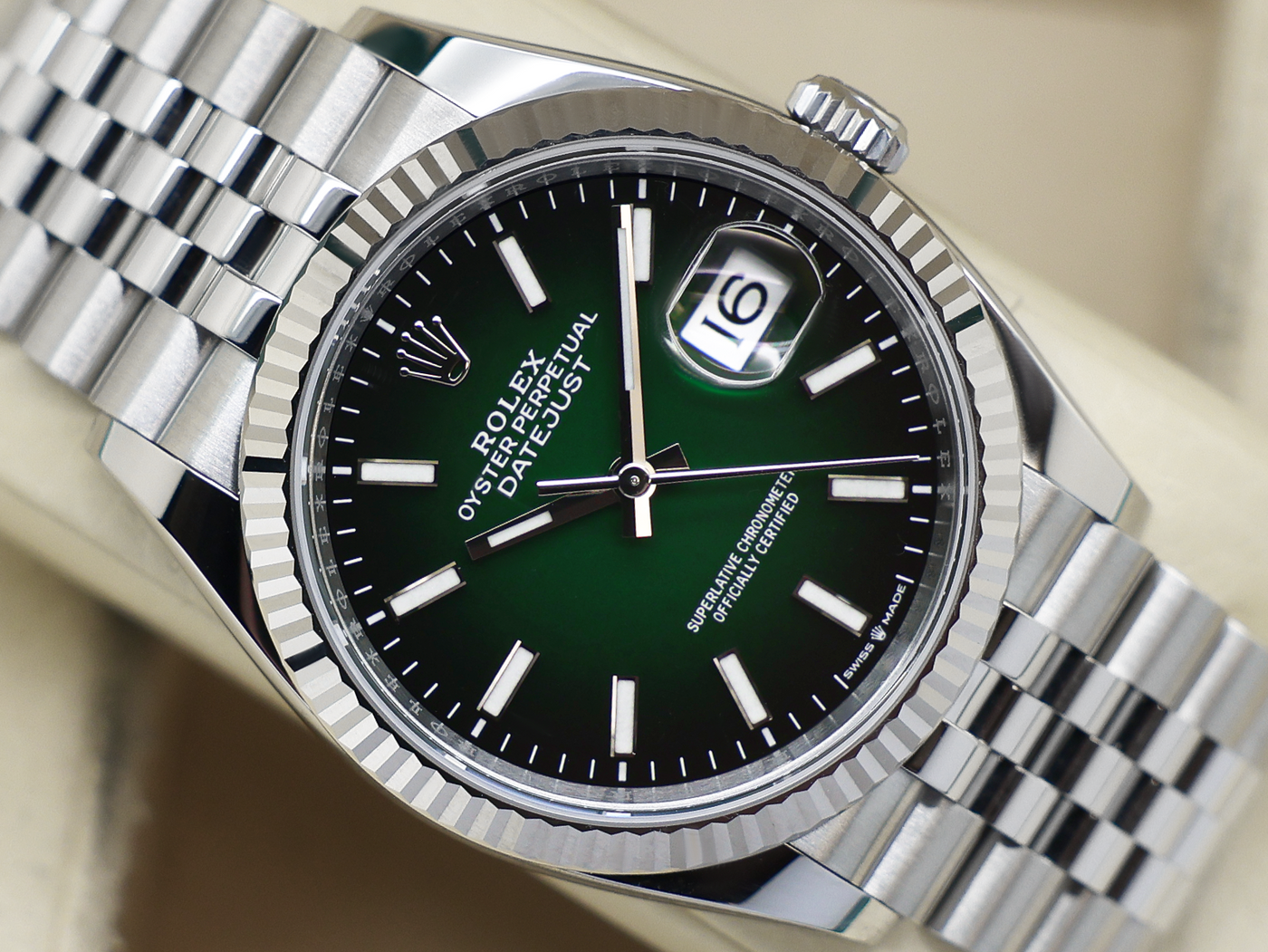 Rolex ROLEX DATEJUST 36mm 126234 STAINLESS STEEL OMBRE GREEN DIAL UNWORN 2026 UK B&P