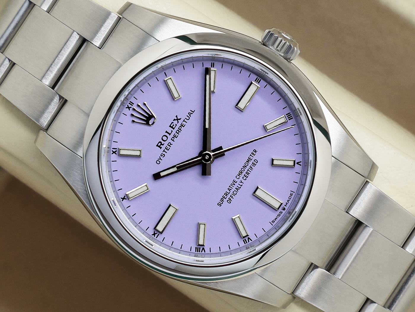 Rolex ROLEX OYSTER PERPETUAL 34mm 124200 STAINLESS STEEL LAVENDER DIAL UNWORN 2026 UK B&P