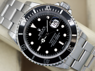 GENTS ROLEX SUBMARINER DATE 40mm 16610 STEEL ROLEX SERVICE 2010 UK B&P