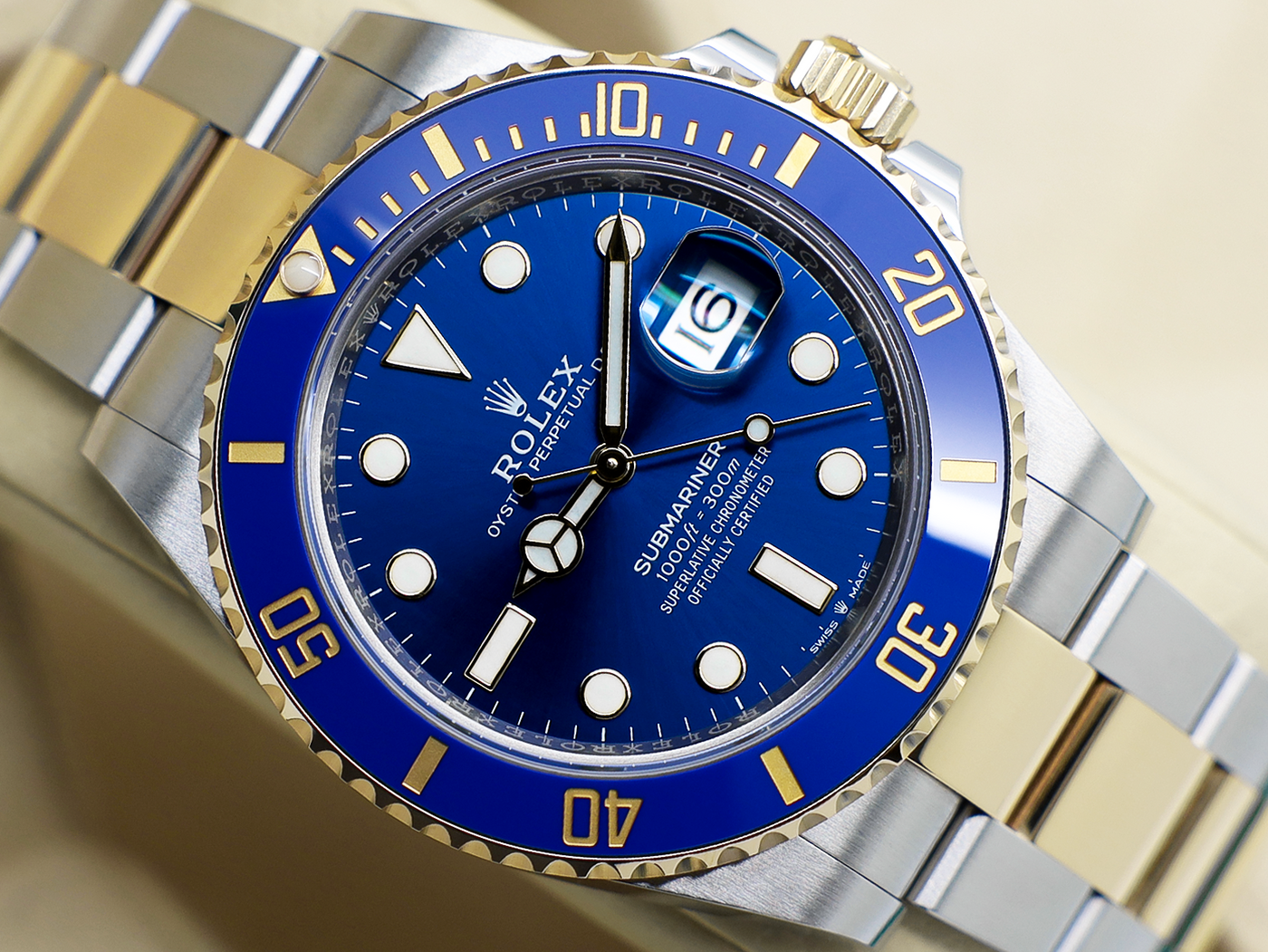 GENTS ROLEX GENTS ROLEX SUBMARINER DATE 41mm 126613LB 18ct YELLOW GOLD/STEEL BLUE DIAL WARRANTY 2025 B&P