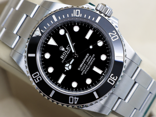 GENTS ROLEX SUBMARINER NON DATE 41mm 124060 STAINLESS STEEL WARRANTY 2024 UK B&P