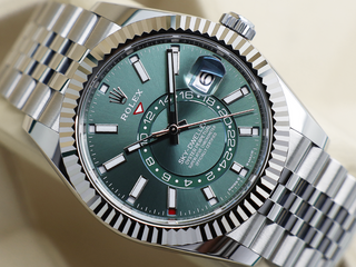 GENTS ROLEX SKY-DWELLER 42mm 336934 STAINLESS STEEL MINT GREEN DIAL NEW MODEL WARRANTY STICKERS 2025 UK B&P