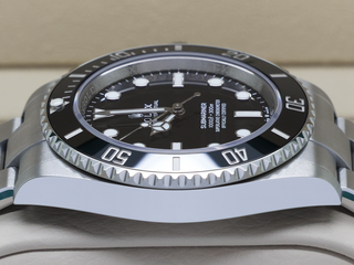 GENTS ROLEX SUBMARINER NON DATE 41mm 124060 STAINLESS STEEL WARRANTY 2026 UK B&P