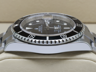 GENTS ROLEX SUBMARINER DATE 40mm 16610 STEEL ROLEX SERVICE 2010 UK B&P