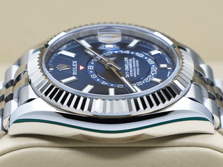 GENTS ROLEX SKY-DWELLER 42mm 326934 STAINLESS STEEL BLUE DIAL WARRANTY 2022 UK B&P