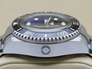 GENTS ROLEX DEEPSEA SEA-DWELLER D-BLUE 126660 JAMES CAMERON STAINLESS STEEL WARRANTY 2021 UK B&P
