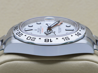 GENTS ROLEX EXPLORER II 42mm 226570 STAINLESS STEEL 'POLAR' WHITE DIAL WARRANTY 2025 UK B&P