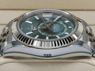 GENTS ROLEX SKY-DWELLER 42mm 336934 STAINLESS STEEL MINT GREEN DIAL NEW MODEL UNWORN FULL STICKERS 2025 UK B&P