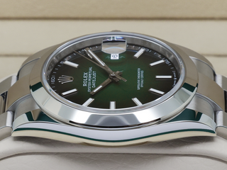 GENTS ROLEX DATEJUST 41mm 126300 STAINLESS STEEL GREEN OMBRE DIAL UNWORN 2026 UK B&P