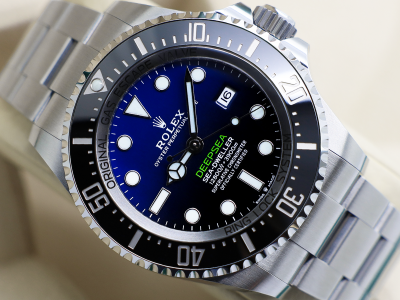 GENTS ROLEX DEEPSEA SEA-DWELLER D-BLUE 126660 JAMES CAMERON STAINLESS STEEL WARRANTY STICKERS 2022 B&P