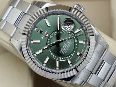 GENTS ROLEX SKY-DWELLER 42mm 336934 STAINLESS STEEL MINT GREEN DIAL UNWORN STICKERS 2025 UK B&P