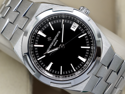 VACHERON CONSTANTIN OVERSEAS 41mm 4500V/110A-B483 STAINLESS STEEL BLACK DIAL 2021 B&P